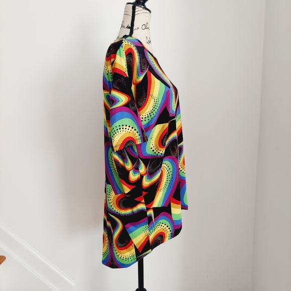 NWT LulaRoe Irma Pride Rainbow Tunic Top Short Sleeve XXS - Picture 3 of 6